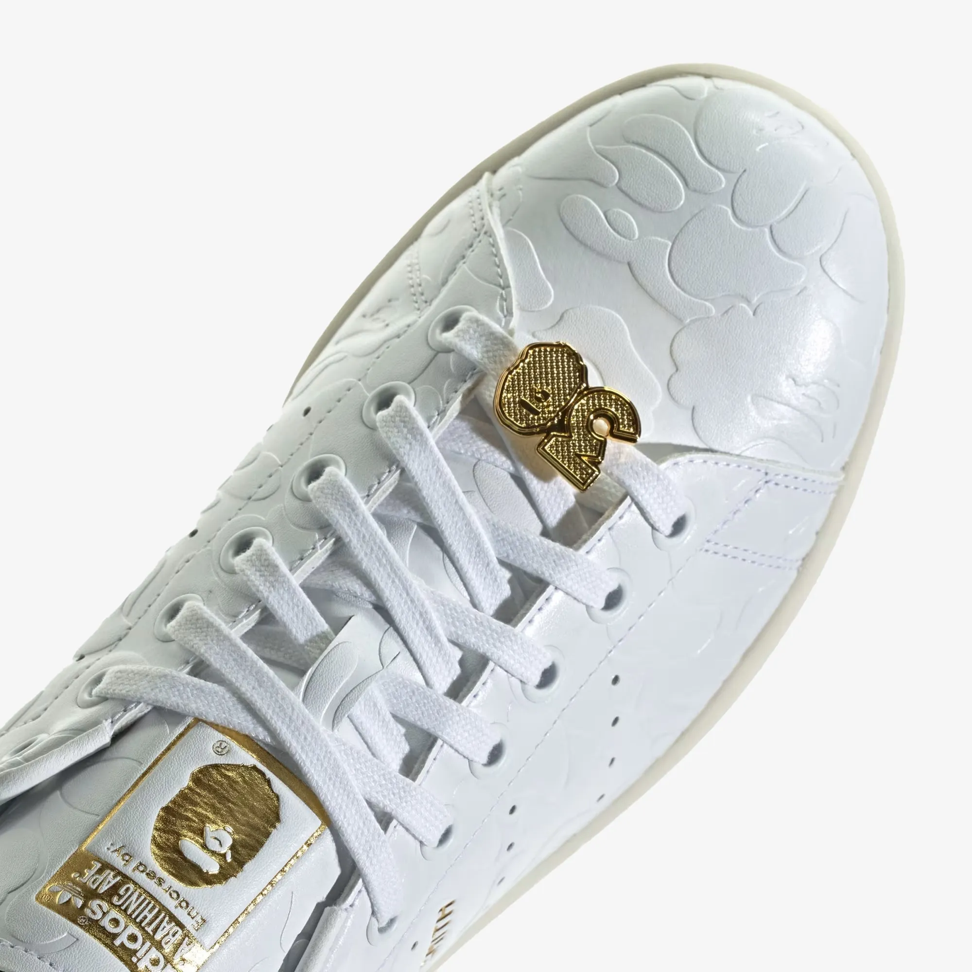 Adidas Originals | X BAPE STAN SMITH { WHITE/CLOUD WHITE/OFF WHITE