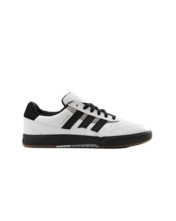 Adidas Tyshawn 2 shoes - Crystal White/Core Black/Charcoal Solid Grey