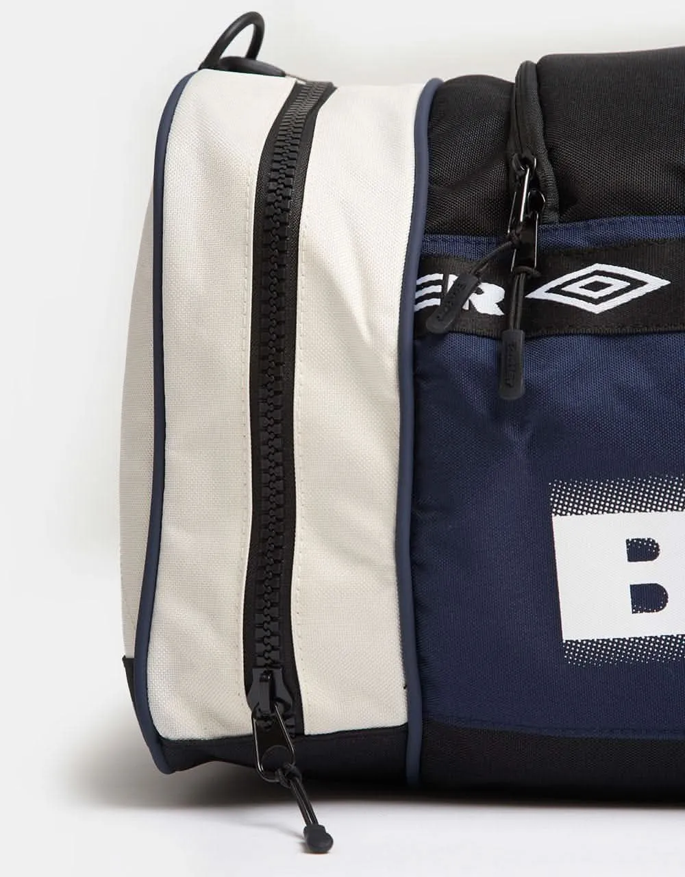 Butter Goods x Umbro Training Bag - Forest/Navy/Sand