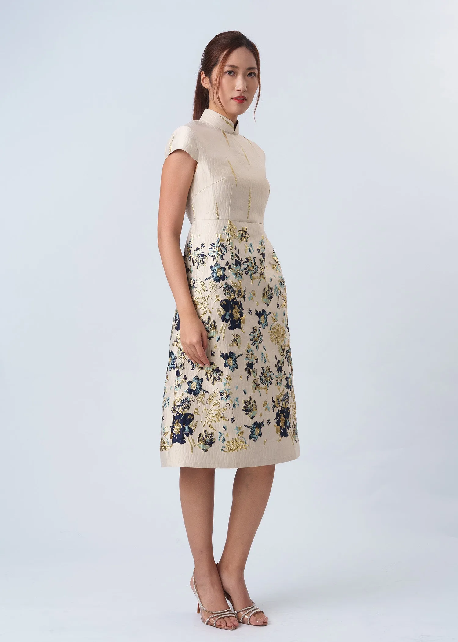 Common Mallows III Midi Qipao (Champagne/ Blue)