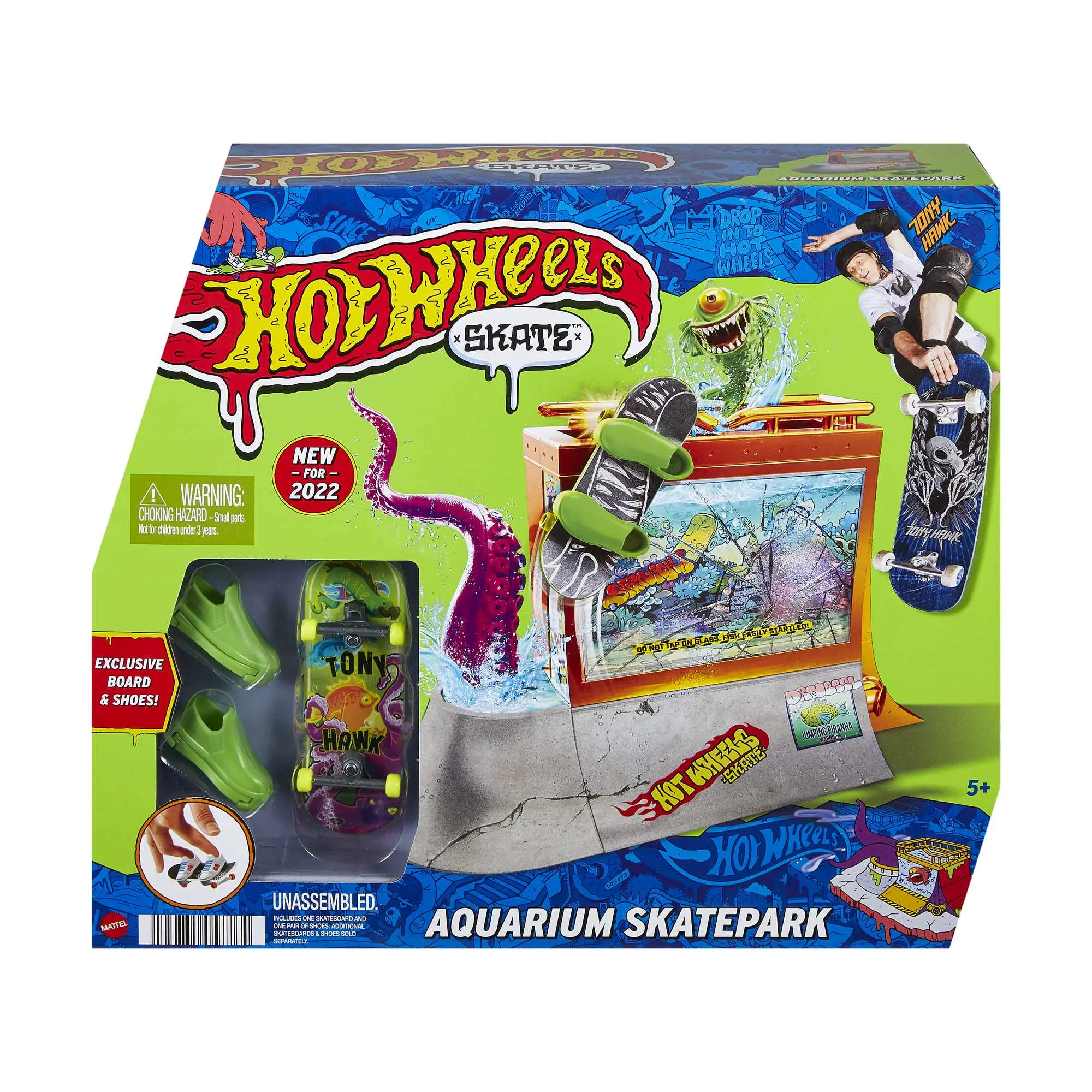 Hot Wheels Skate Aquarium Skatepark Set With Tony Hawk Fingerboard & Skate Shoes