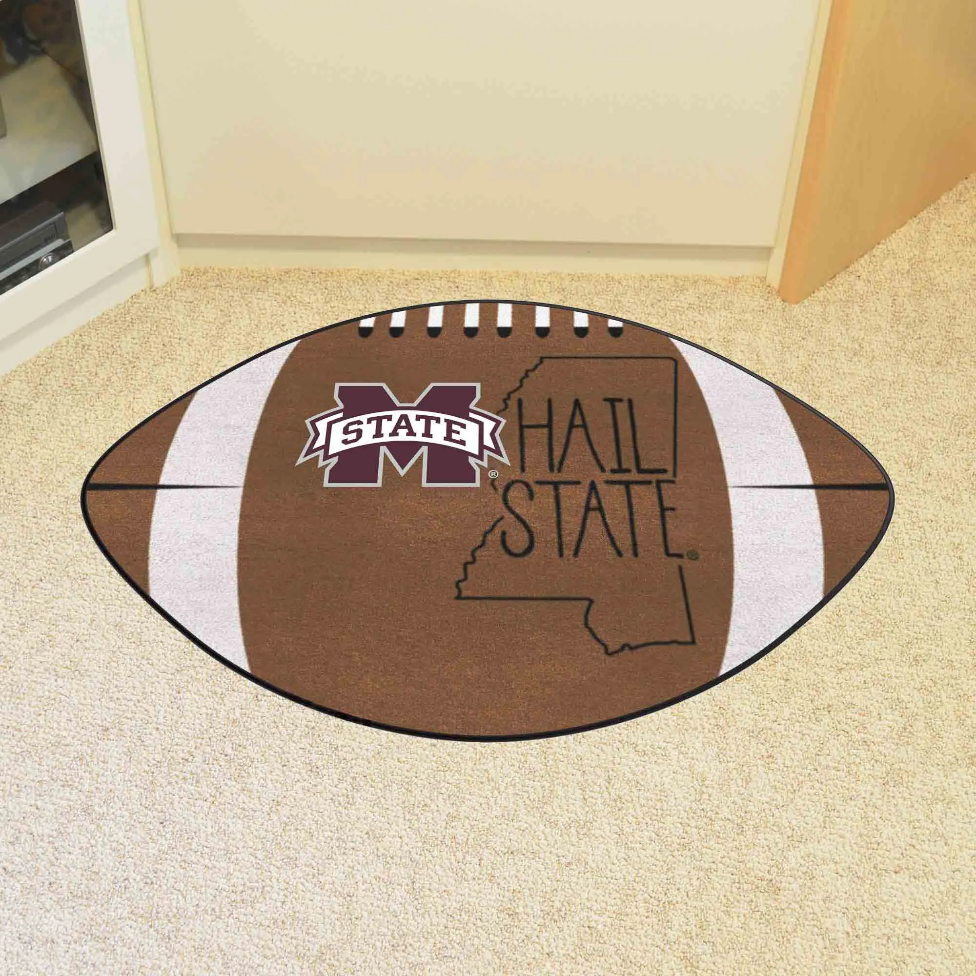 Mississippi State Bulldogs Southern Style Football Rug - 20.5in. x 32.5in.