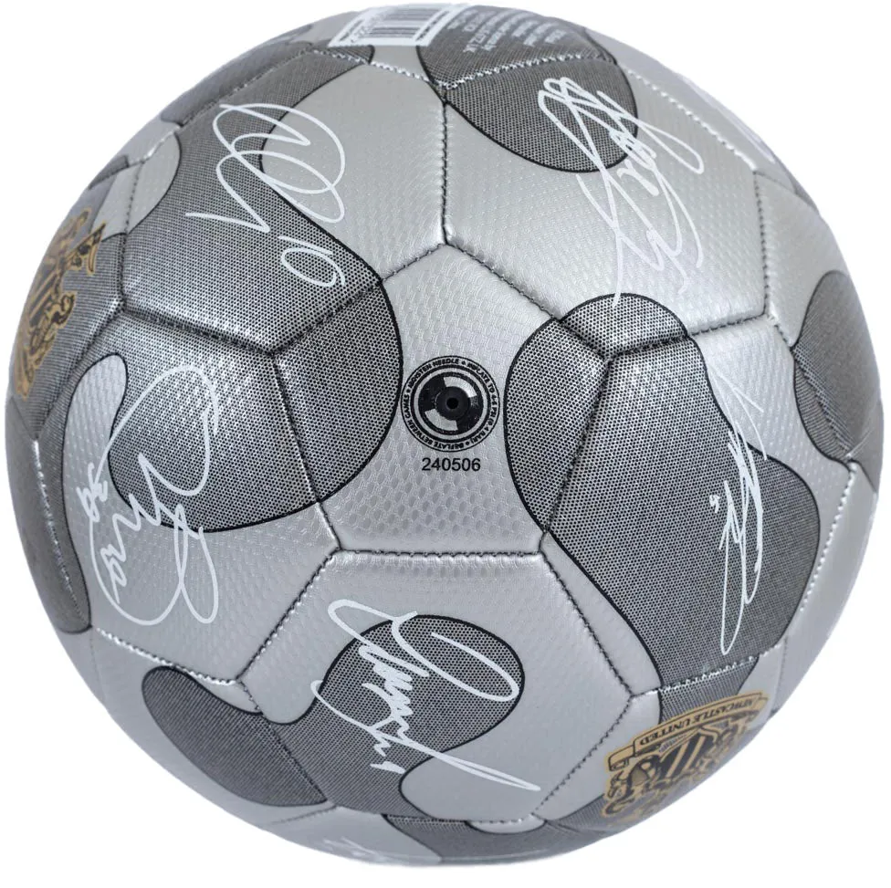 Newcastle United Camo Signature Football - Grey