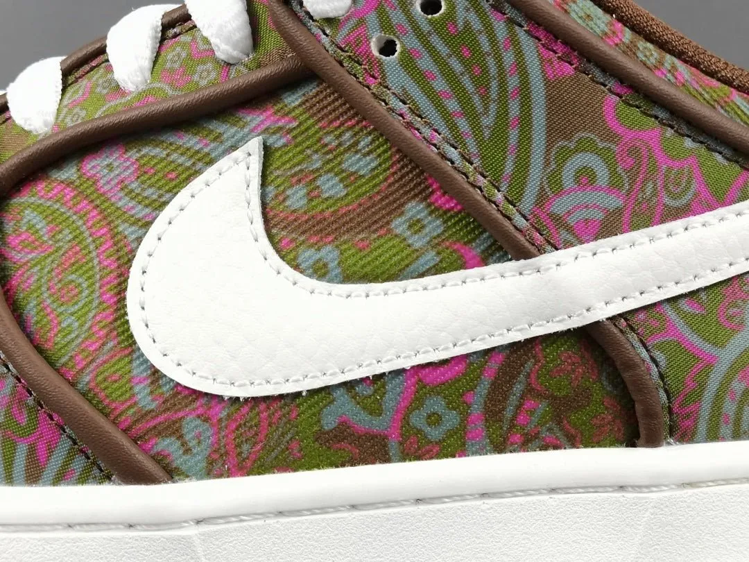 NIKE SB DUNK x PAISLEY BROWN