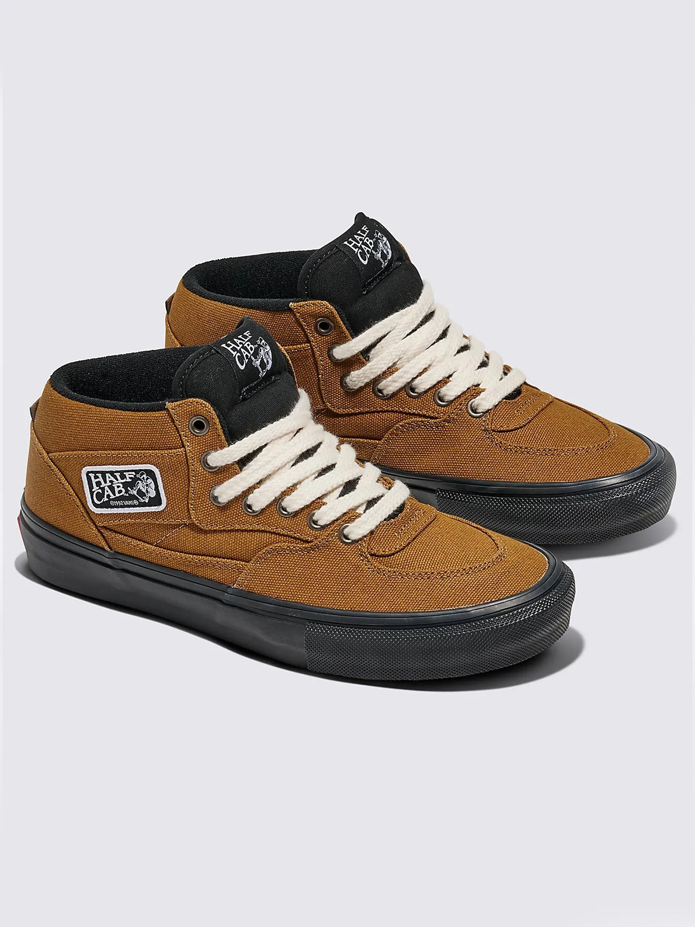 Skate Half Cab Duck Canvas Golden Brown/Black Shoes