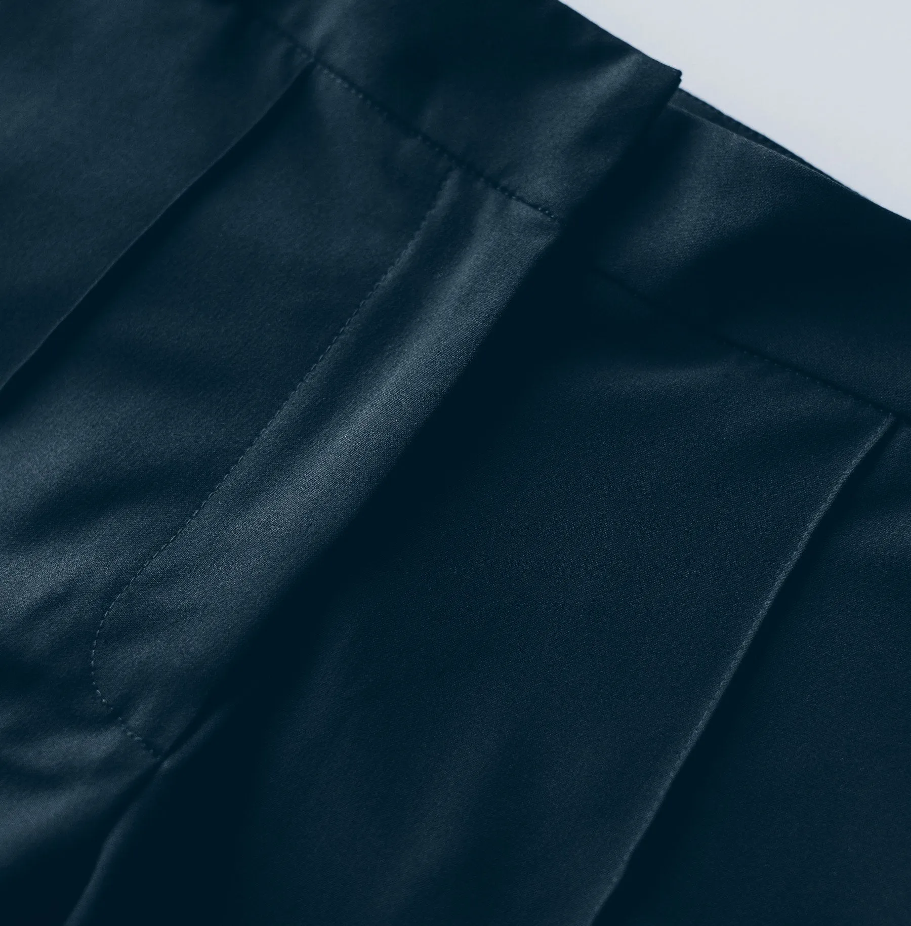 The Parsons Pant in Noir