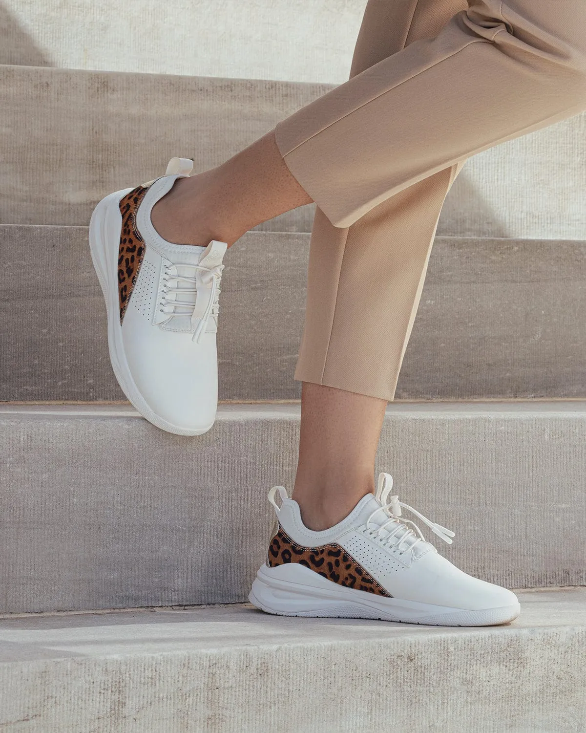 Women's Classic LX - White Leopard