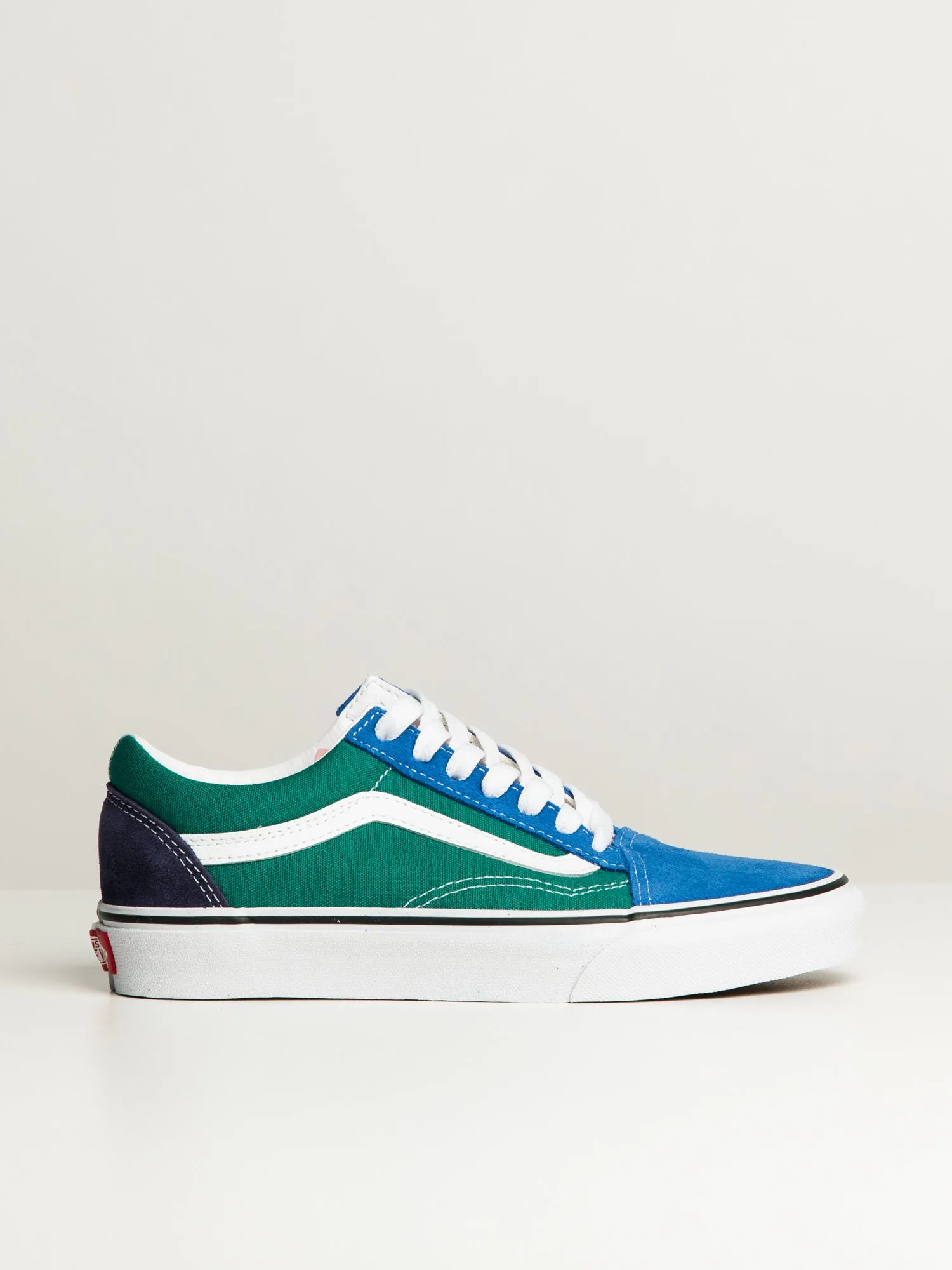 WOMENS VANS OLD SKOOL RETRO COURT SNEAKER - CLEARANCE